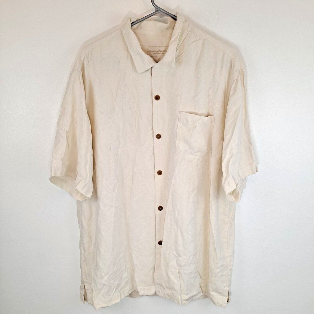 Tommy Bahama Original  100% Silk Cream Embossed Print Mickey Logo Button T Shirt
